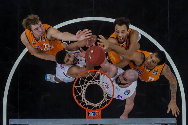 赛成功的基 赛成功的基