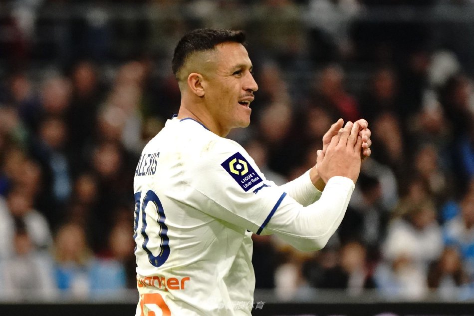 崭露锋芒 崭露锋芒