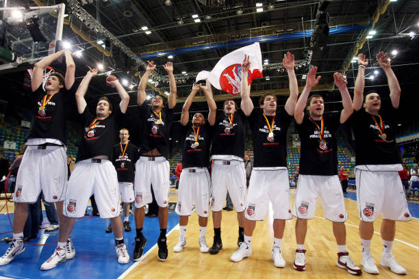 许多篮球爱 许多篮球爱