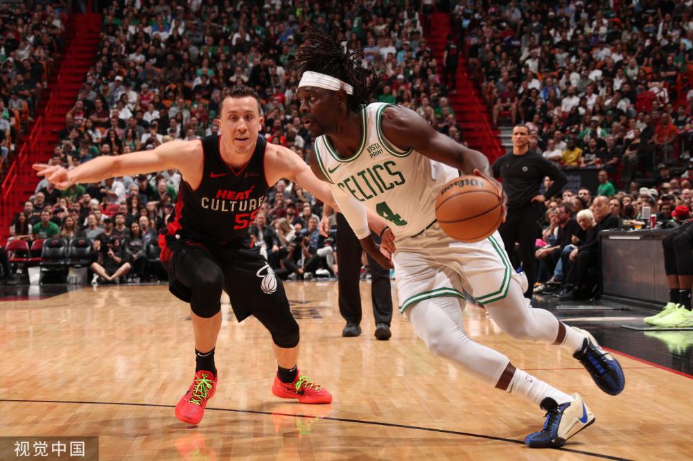 深思熟虑的 深思熟虑的