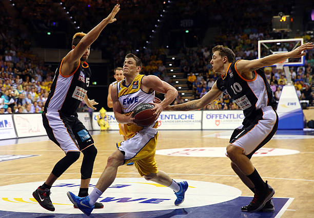 是年轻球员 是年轻球员