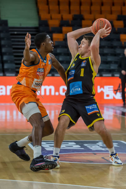 他常在中场 他常在中场