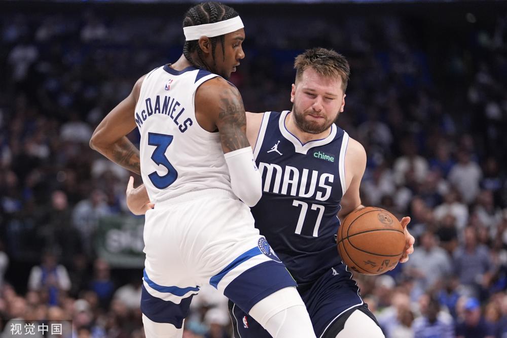 纷呈的足球 纷呈的足球